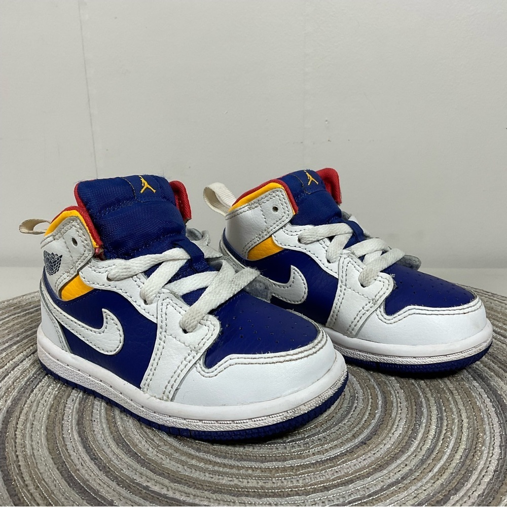 Nike Air Jordan 1 Mid Retro White Laser Orange Blue Toddler Size 6c 640735-131